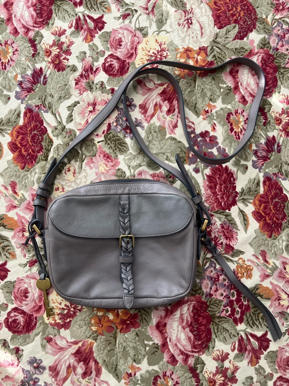 FOSSIL Kendall
Crossbody Saddle bag purse
